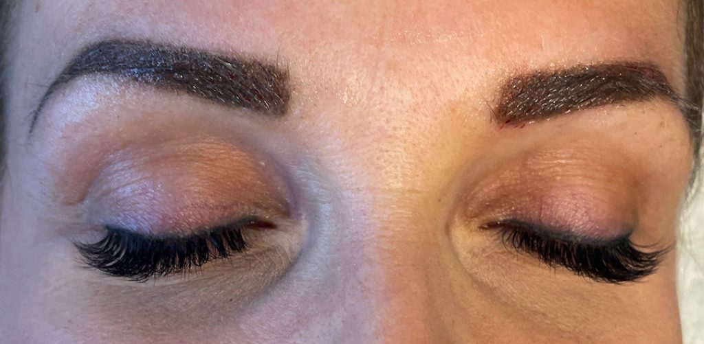 Permanente wenkbrauwen voor behandeling powderbrow voordelen van permanente make-up